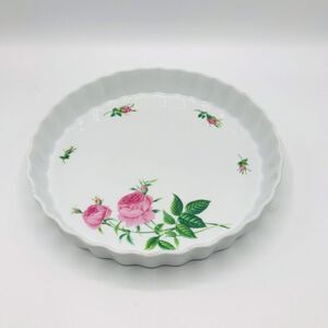 Christineholm porcelain rose 9 1/2” fluted pie torte tart quiche baking dish.